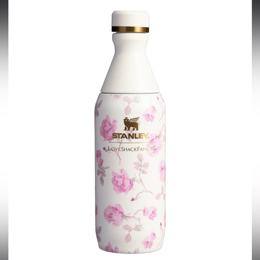 Stanley x LoveShackFancy All Day Slim Ribbon Rosa Bottle